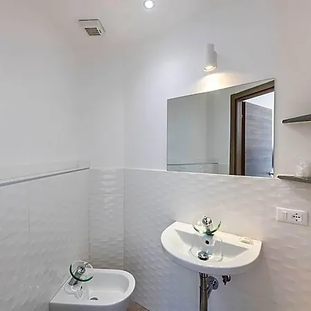 San Michele 4*